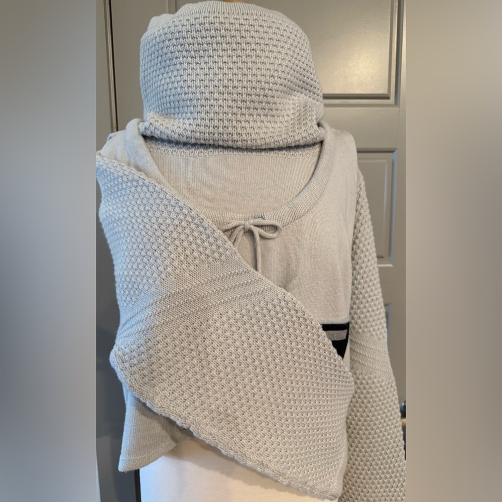 Adidas Vintage XL Pale Gray Convertible Sweater Cowl Neck Waffle Sleeves